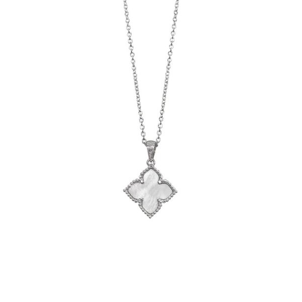 Flower Mother of Pearl Necklace silver white