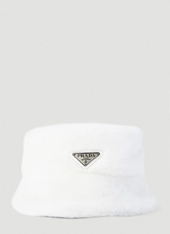 白色羊毛渔夫帽