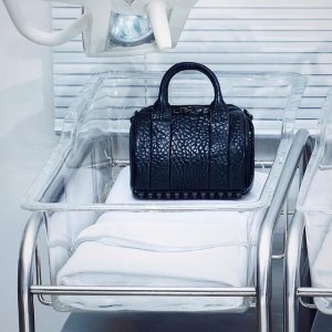 Select Designer Handbags Sale @ Bergdorf Goodman