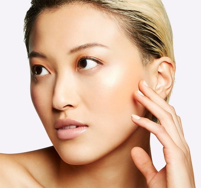 Extra Dimension Skinfinish / Loud And Clear | MAC Cosmetics - Official Site