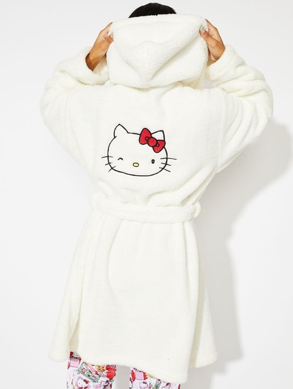 Hello Kitty 联名浴袍
