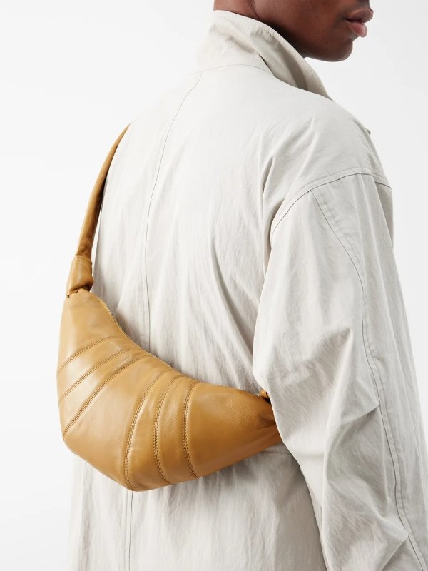 Croissant small leather shoulder bag | Lemaire