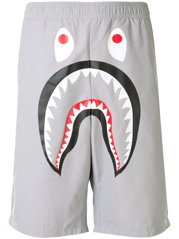 鲨鱼短裤