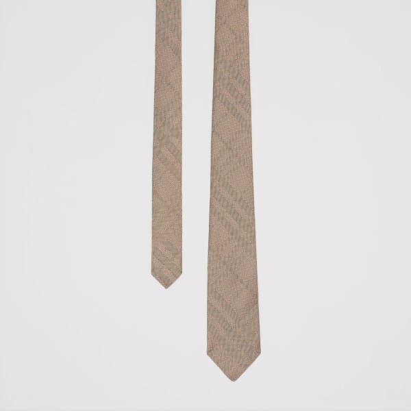Classic Cut Check Silk Jacquard Tie