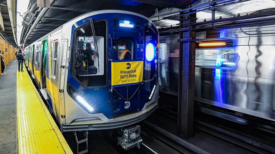 明天！北美第1条开放式地铁在纽约通运！耗资$28亿大改进