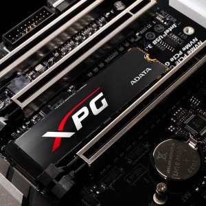 ADATA XPG SX8200 960GB PCIe NVME 固态硬盘