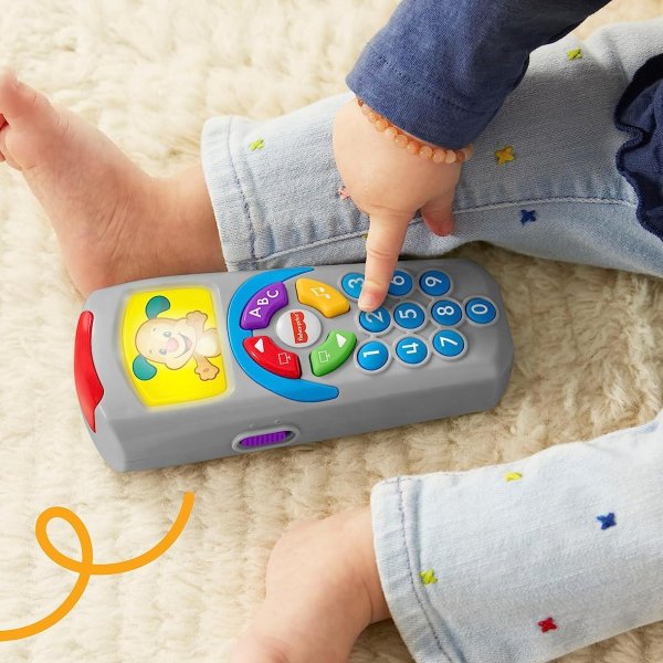 可爱婴幼儿遥控器玩具