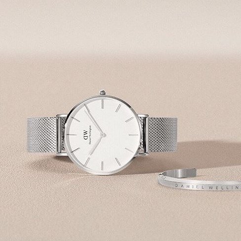 Classic Petite Sterling in White 28mm