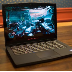Alienware 17 Gaming Laptop (i7-7820HK, 16GB, 1070, 256GB+1TB)