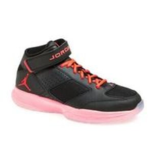 Nike 'Jordan BCT Mid 2'球鞋半价优惠