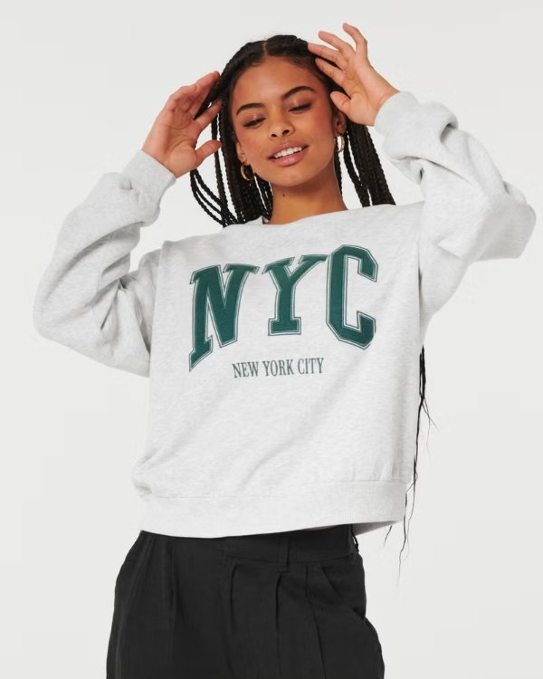 Oversized New York City Graphic Crew Sweatshirt