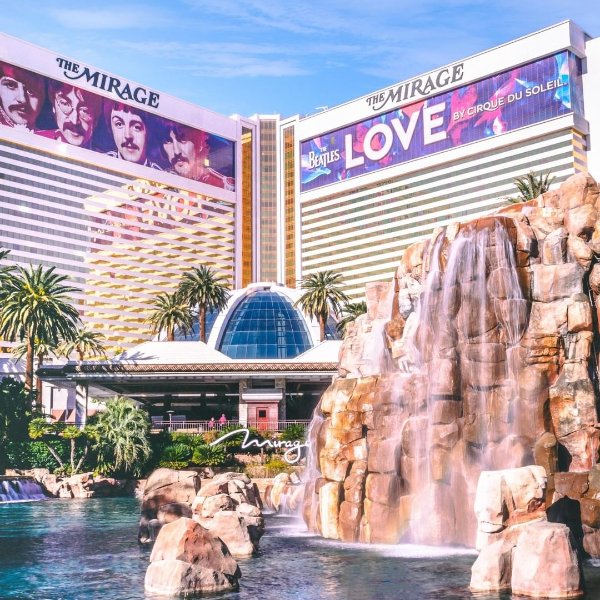Mirage Hotel in Las Vegas | Vegas.com