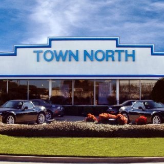 保时捷/奥迪/马自达汽车 - Town North Mazda - 达拉斯 - Richardson