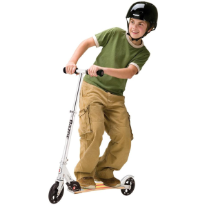 Razor 儿童滑板车
