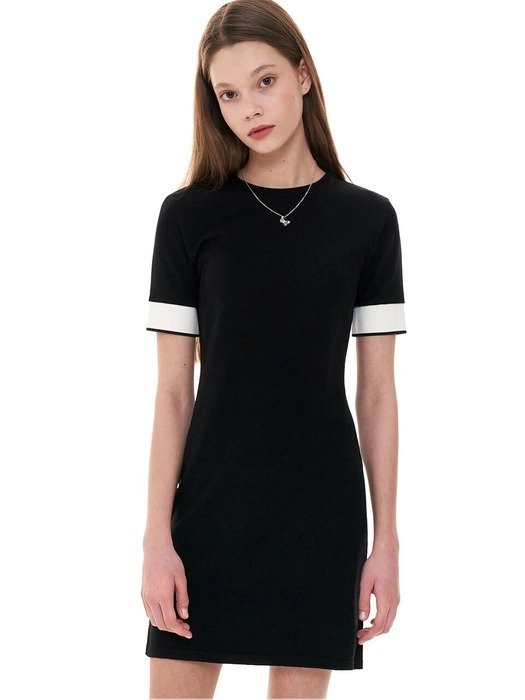 CTC1 Knit Edition Sleeve Point Dress Black