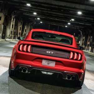 Ford Mustang GT 原厂机械增压器上市 仅需$7699有保修