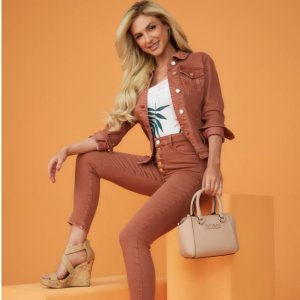 Up to 40% Off+Up to Extra 20% OffGuess Factory Women's Clothing and Shoes Sale
