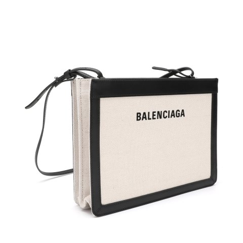 BalenciagaNavy Pochette