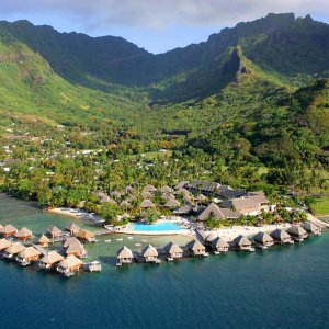 8-Day Tahiti Vacation with Air from Los Angeles