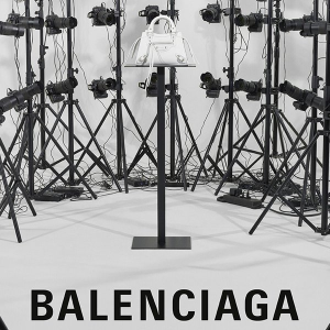 上新：Balenciaga 潮流专场折扣 机车包、老爹鞋参与 爆款Logo系列走货飞快