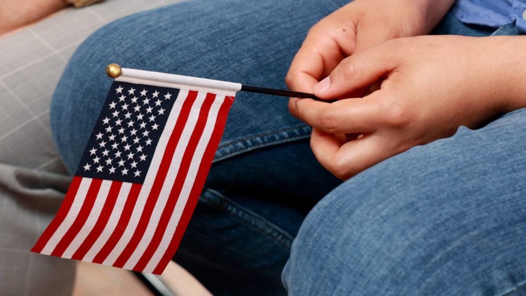 美国公民入籍考试要改革，英语不好的人有难了！