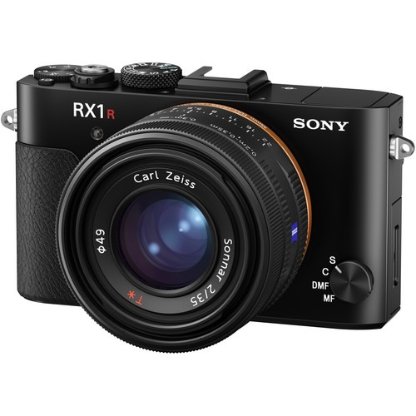 走进索尼大法（10）- 简约而不简单- 黑卡RX0, RX1, RX10系列数码相机 