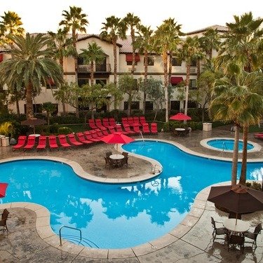 Stay with Dining and Beverage Credits at Tuscany Suites & Casino in Las Vegas, NV.