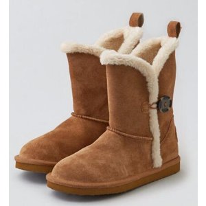 AEO BUTTONED SOFT LEATHER BOOT