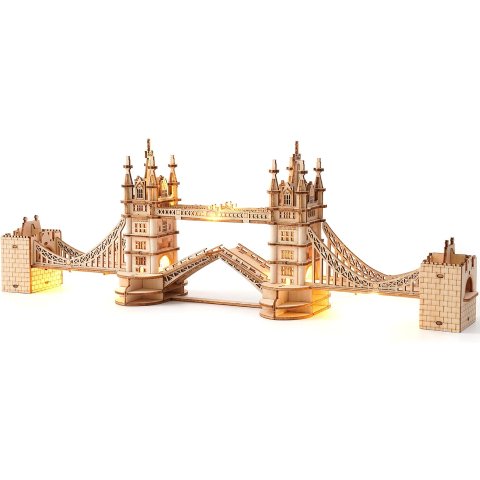 3D 木质 DIY 伦敦桥