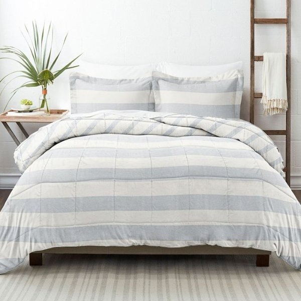 Home Collection Premium Down Alternative Distressed Stripe Reversible Comforter Set, Full/Queen