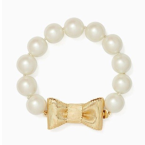 all wrapped up in pearls bracelet