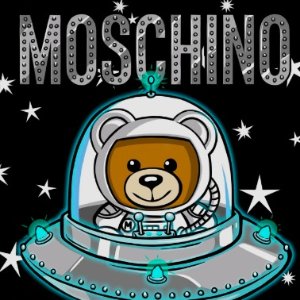 Moschino Ufo Teddy 18年秋冬系列热卖