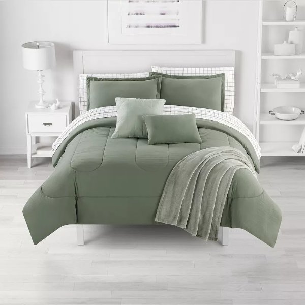 ® Green Solid Reversible Comforter Set with Sheets, Throw & Decorative Pillows