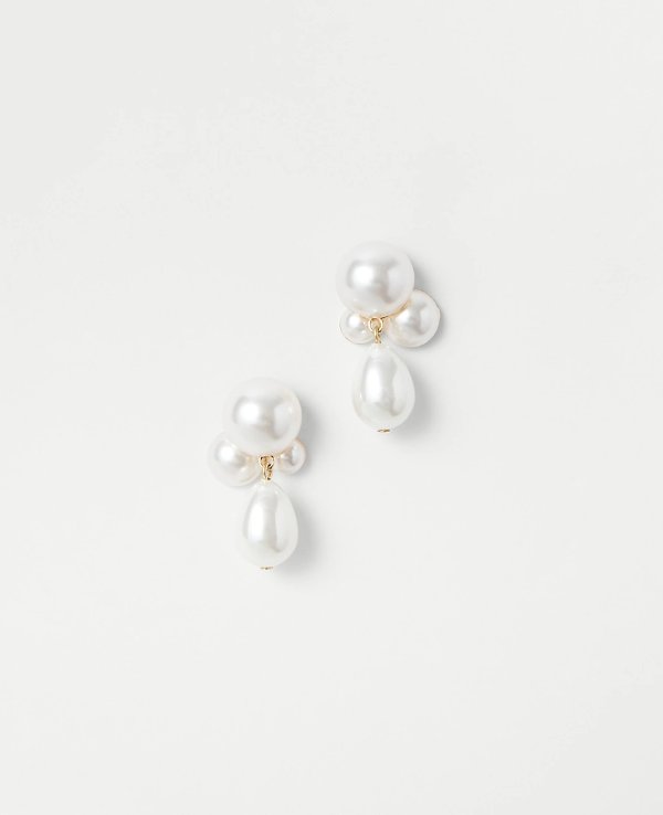 Pearlized Cluster Earrings