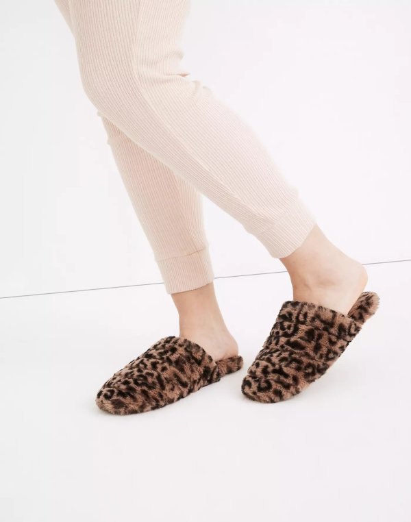Quilted Scuff Slippers in Leopard Recycled Faux Fur