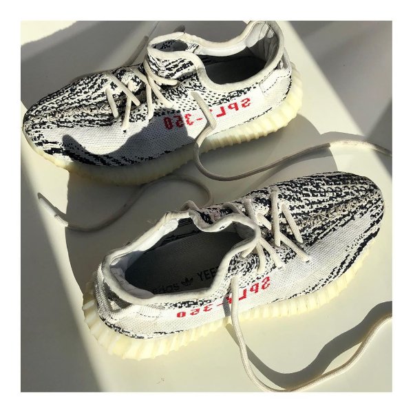 Yeezy Boost 350 V2 "2017 Release" - 斑马