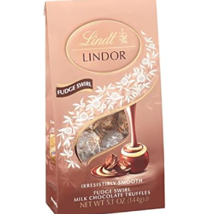 Lindt Lindor Fudge Swirl Milk Chocolate Truffles, Milk Chocolate Candy With Smooth, Melting Truffle Center, Great For Gift Giving, 5.1 Oz. Bag (6 Pack)