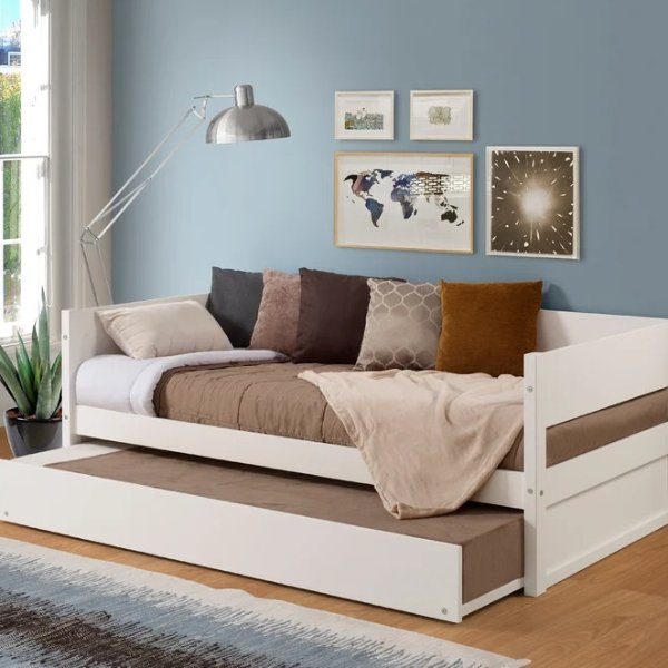 Kareem Twin Solid Wood Daybed with Trundle