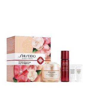 ShiseidoWrinkle Smoothing Day-To-Night Set ($130 Value)