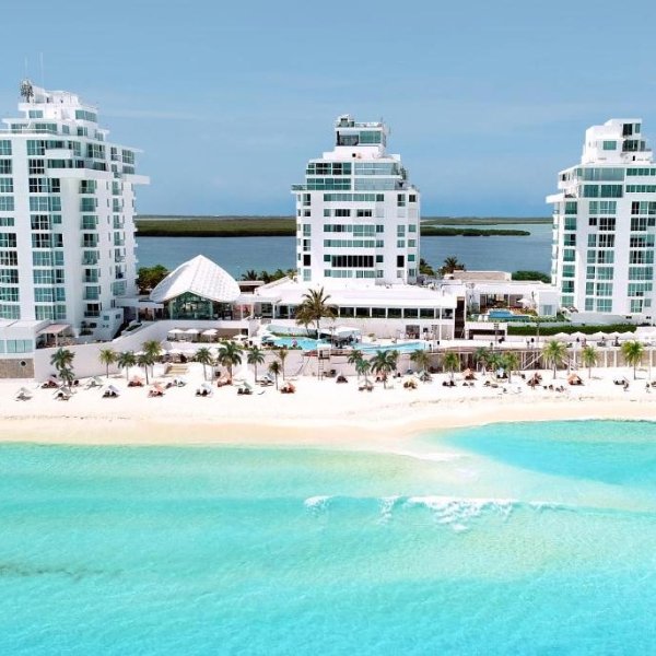 坎昆 Oleo Cancun Playa 全包型酒店