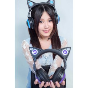 日本亚马逊官网 萌系 Axent Wear  LED 猫耳 耳机 热卖