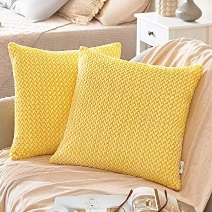 Throw Pillow Covers 16x16 – Yellow and White, Set of 2 – Melange Effect – Plush and Soft Fabric – Chevron Pattern – Decorative Pillows for Living Room – Perfect for Couch, Bed