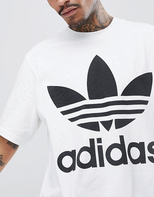 adidas Originals adicolor Oversized T-Shirt In Boxy Fit In White 