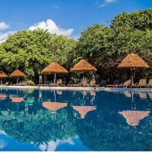 4- or 6-Night All-Inclusive Sandos Caracol Eco Resort Stay with Nonstop Air