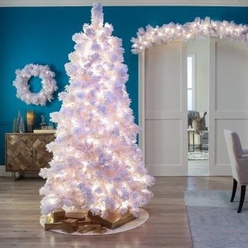 白色植绒圣诞树