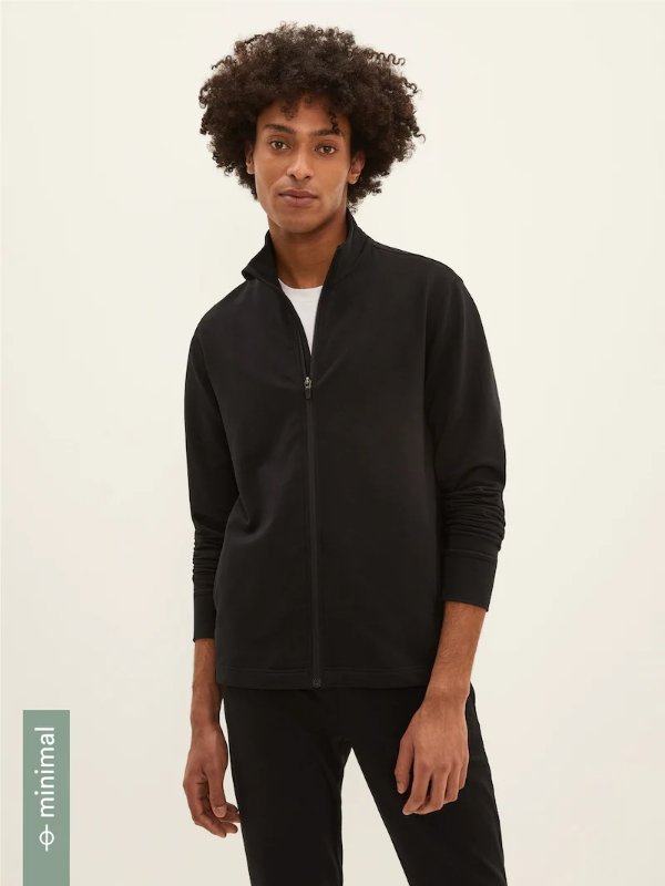 The Hybrid Jacket in Black