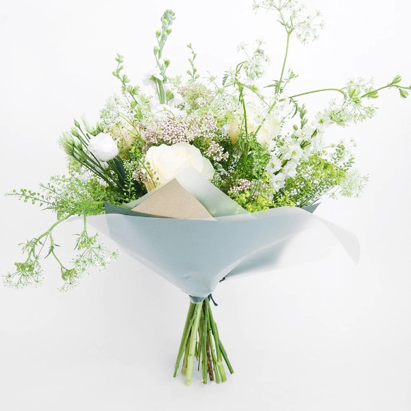 Snelsmore | Flowers | Botanique Workshop | Floom