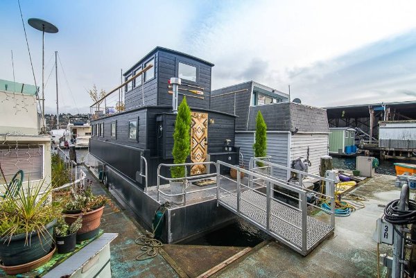 Seattle Lakeside Lovenest - Houseboats for Rent in Seattle, Washington, United States