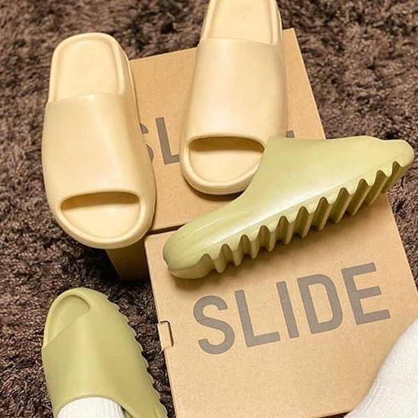 adidas Yeezy Slides $60 - Dealmoon