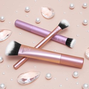 Real Techniques Filtered Cheek Brush Sale